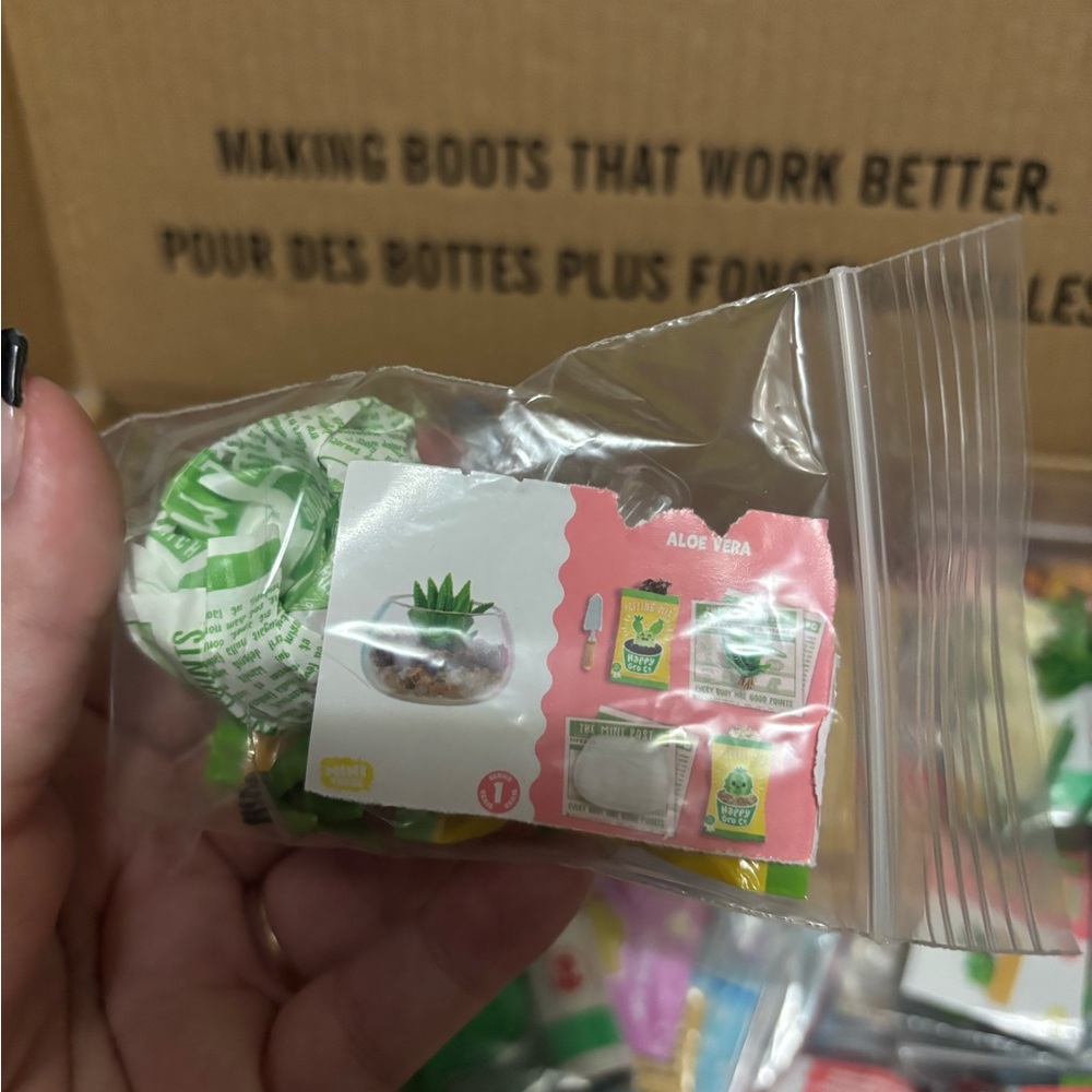Plant Set - Make It Mini - Picture 4 of 4